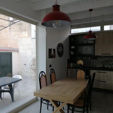 Casa Lauretta - Terrazza - Garage Wifi E Bici Gratuite Villa Lecce Kültér fotó