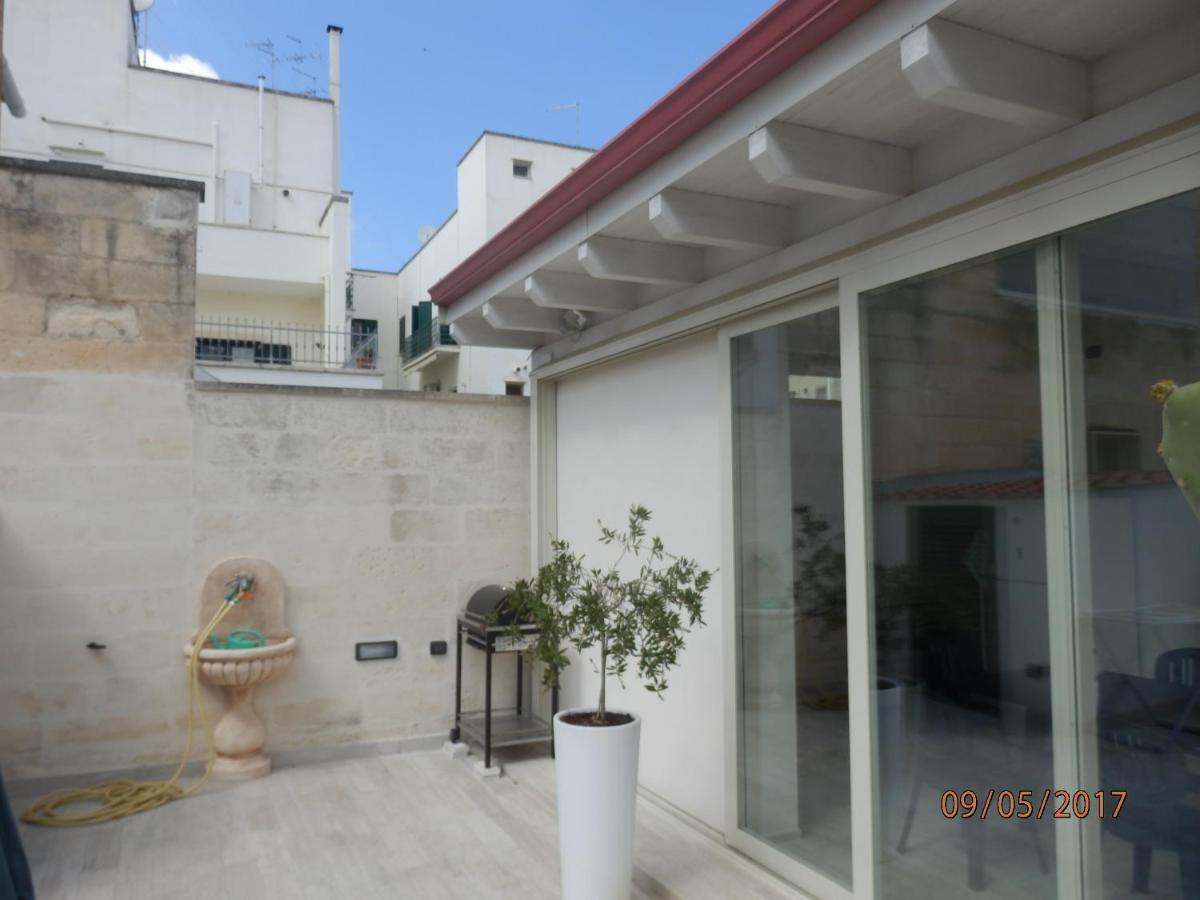 Casa Lauretta - Terrazza - Garage Wifi E Bici Gratuite Villa Lecce Kültér fotó