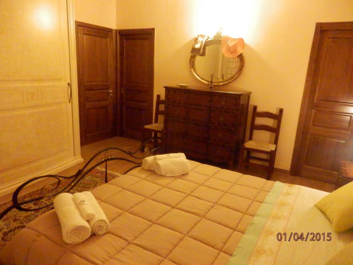 Casa Lauretta - Terrazza - Garage Wifi E Bici Gratuite Villa Lecce Kültér fotó
