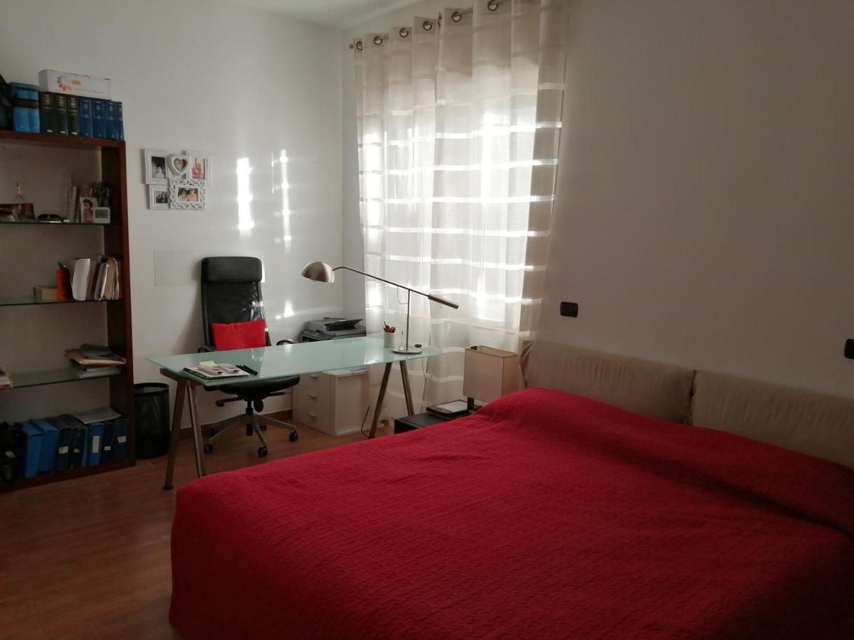 Casa Lauretta - Terrazza - Garage Wifi E Bici Gratuite Villa Lecce Kültér fotó